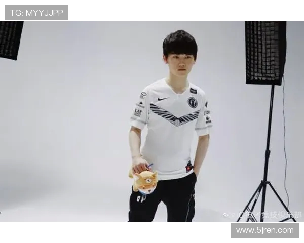 IG的成长之路:从青涩战队到世界大师赛的辉煌历程